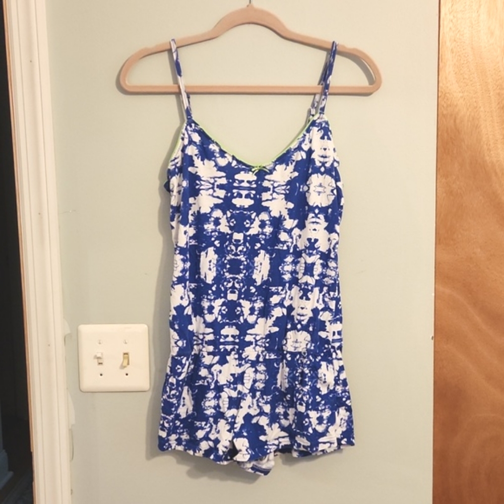 Romper, size M